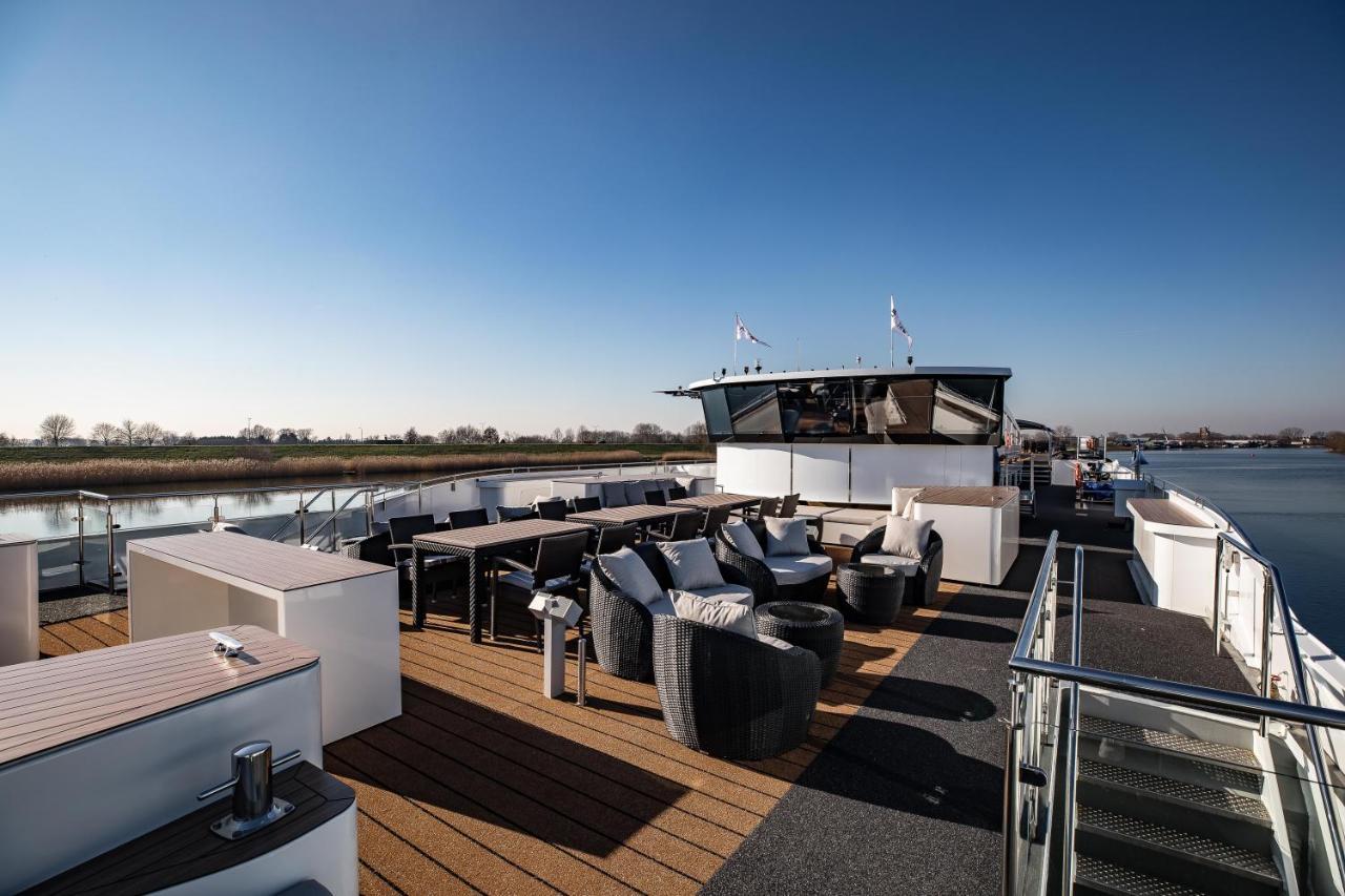 Viva Riverside 4 Koeln Exterior foto